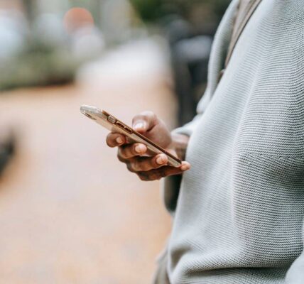 Jak przenieść numer w 2025 i u którego operatora najłatwiej zrobić to na kartę? - 1 2025