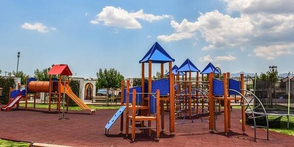 Plac zabaw z certyfikatem – Inwestycja w bezpieczną zabawę Twojego dziecka - 16 2025